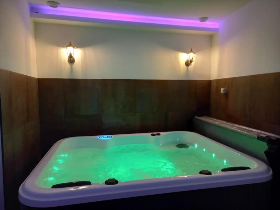 #Fer Rever 63# Spa # Тьер Экстерьер фото